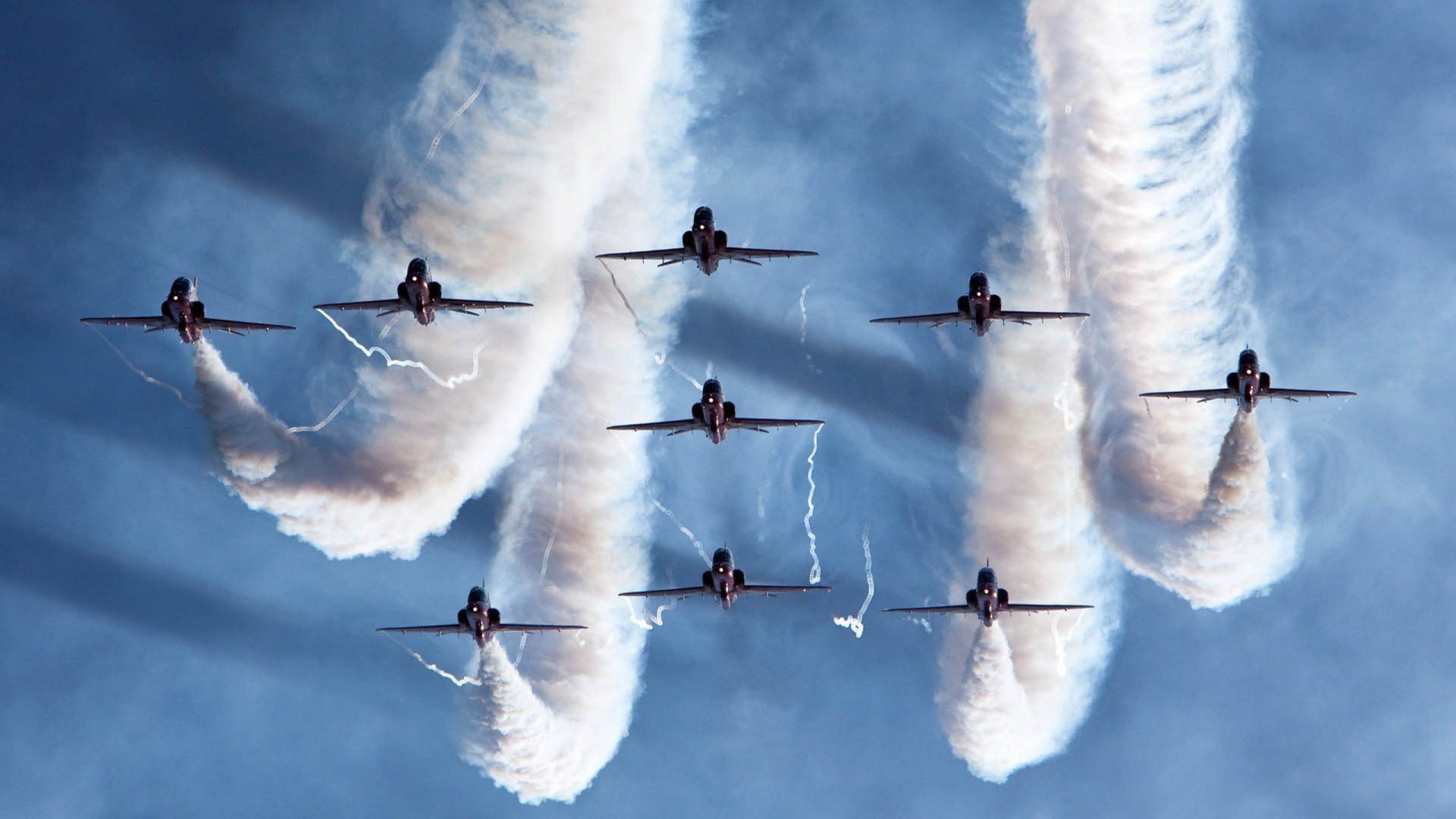 “足球+智慧场馆”在全国多地铺开,行业基础设施不断升级,智慧城足球场