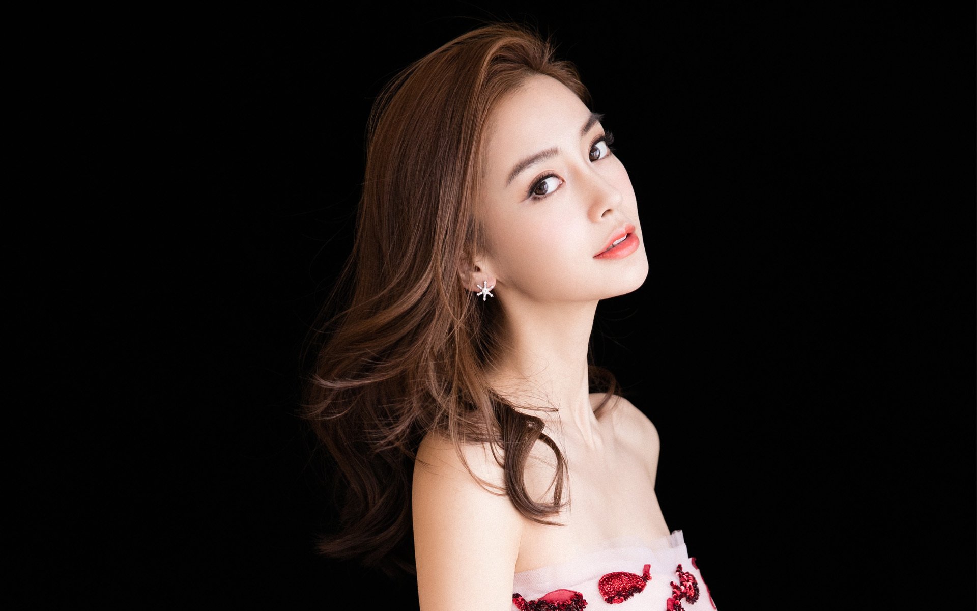 那不勒斯防守体系稳定,那不勒斯队套