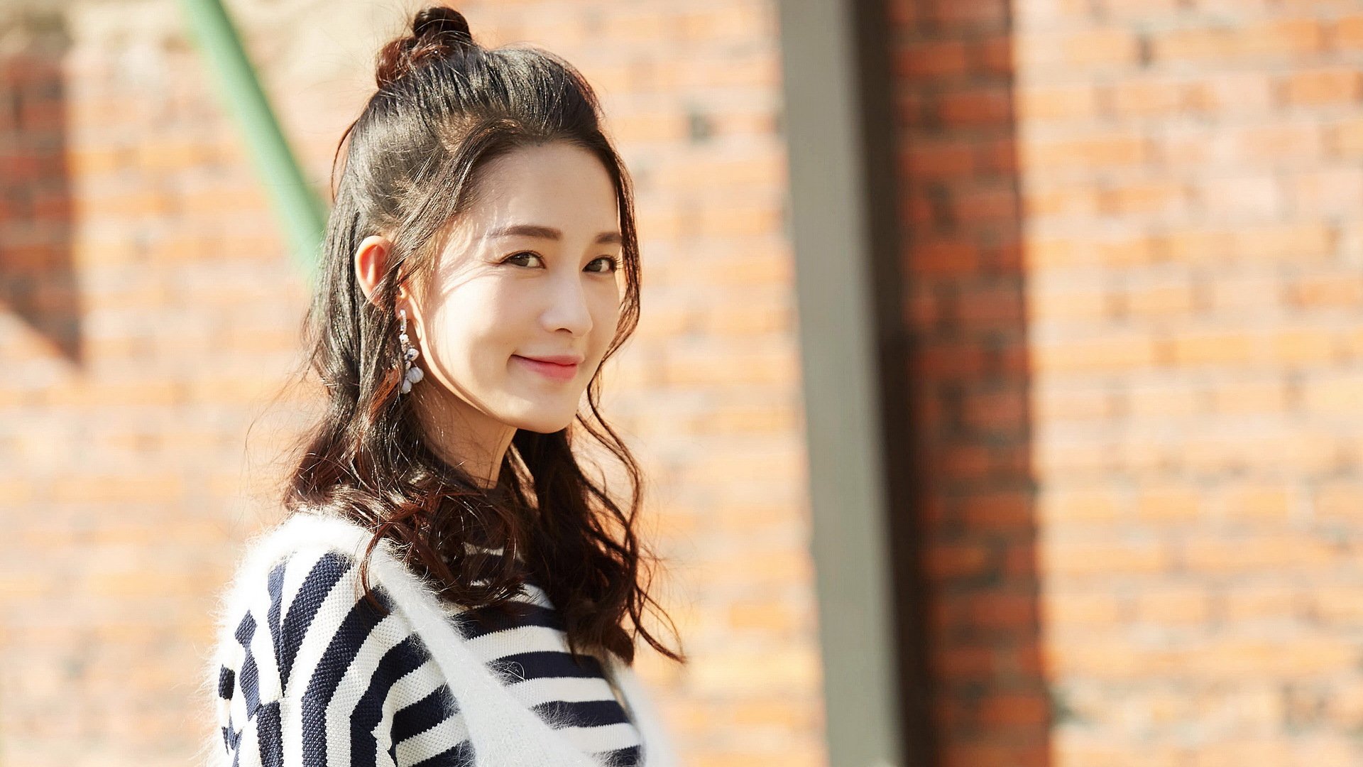 亚冠联赛国足爆冷 战术执行需改进,足协杯亚冠冲突