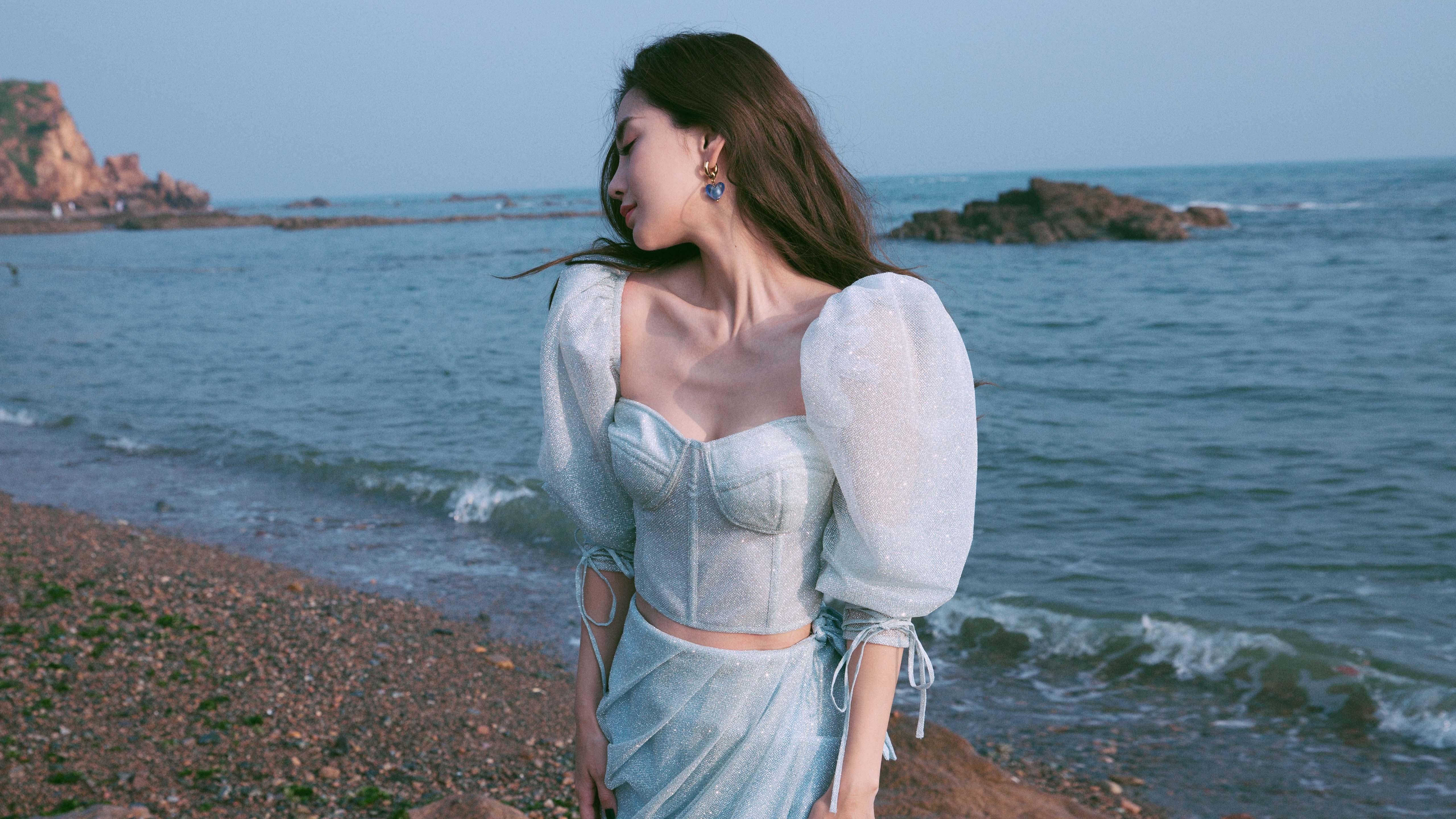 女子田径百米大战中国选手打破赛会纪录,女子百米大赛视频